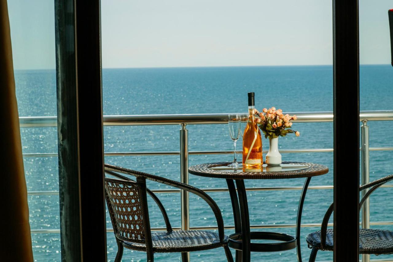 Kobuleti Pearl Of Sea Hotel & Spa Exterior photo